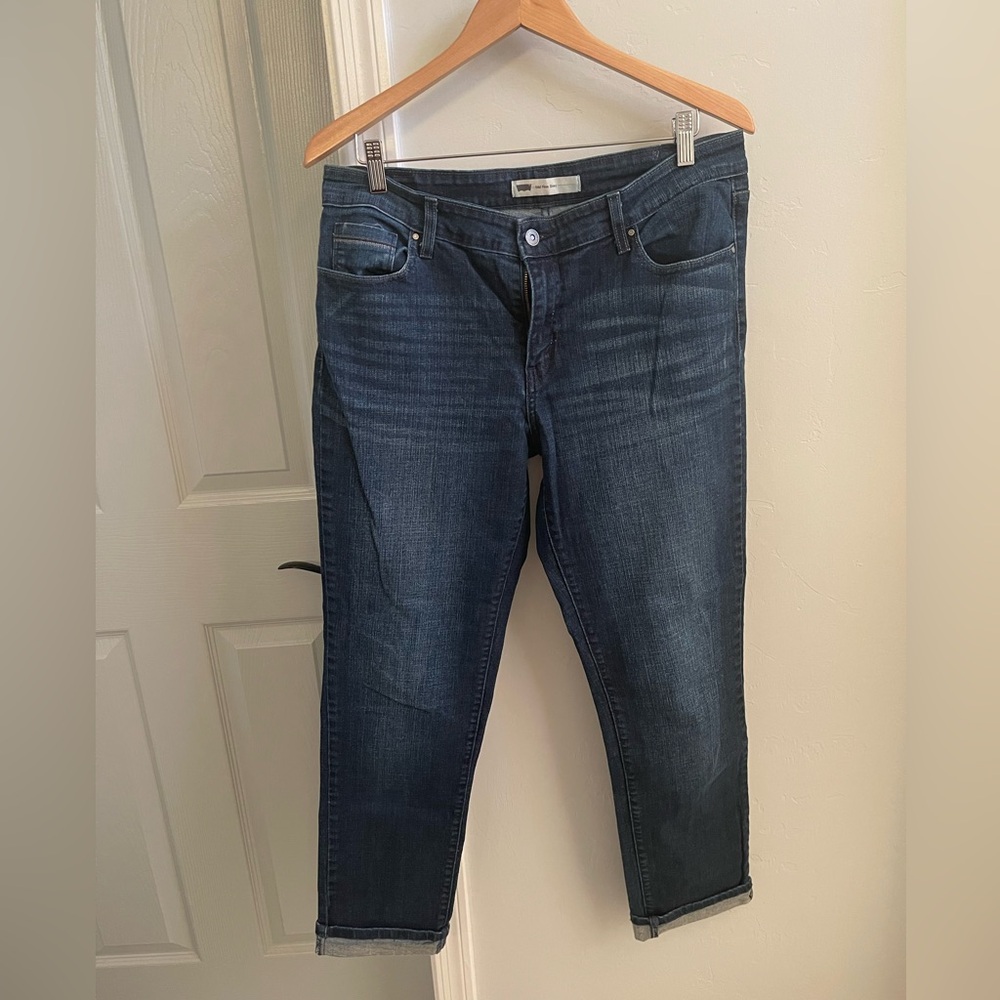 Levi’s mid rise skinny